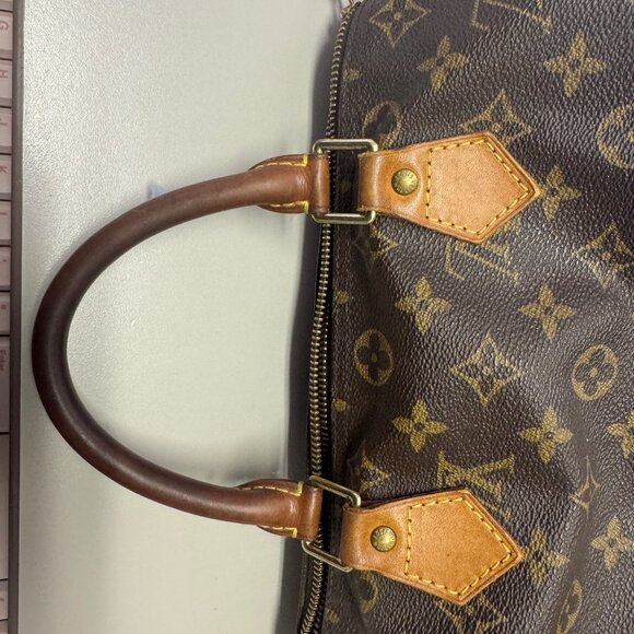 Louis Vuitton Monogram Speedy 30 - Picture 3 of 8
